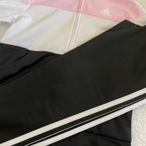 Adidas set new - Picture 3 of 8